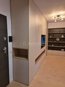 2 camere decomandat - centrala - Complex Timpuri Noi Residence -  Str. Octavian - foto 2