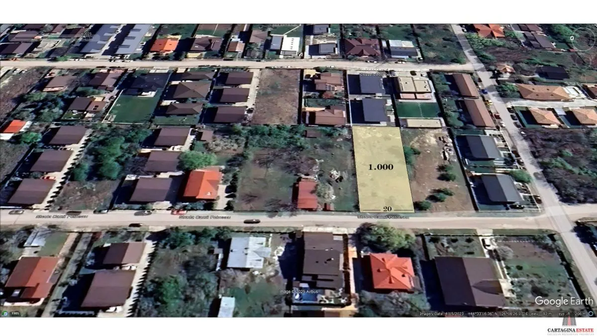 Tunari 1.000 mp ( langa Parc ) - foto 1