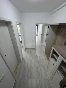 Garsoniera decomandata - centrala - Titan - Str. Bratarii - foto 11