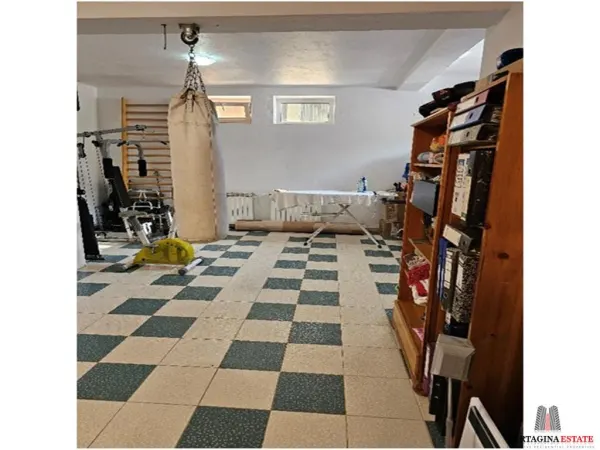 Casă 8 camere București - poza 6