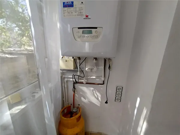 Apartament 2 camere Oravita - poza 7