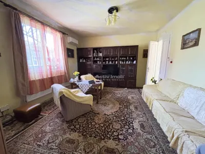 Casa central singur in curte  - 150 mp util - 411 mp curte - Oradea