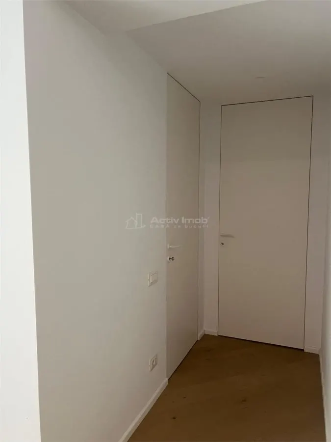 2 Camere, Lux, Cortina Academy, 3 min Metrou Academia Militara - foto 14