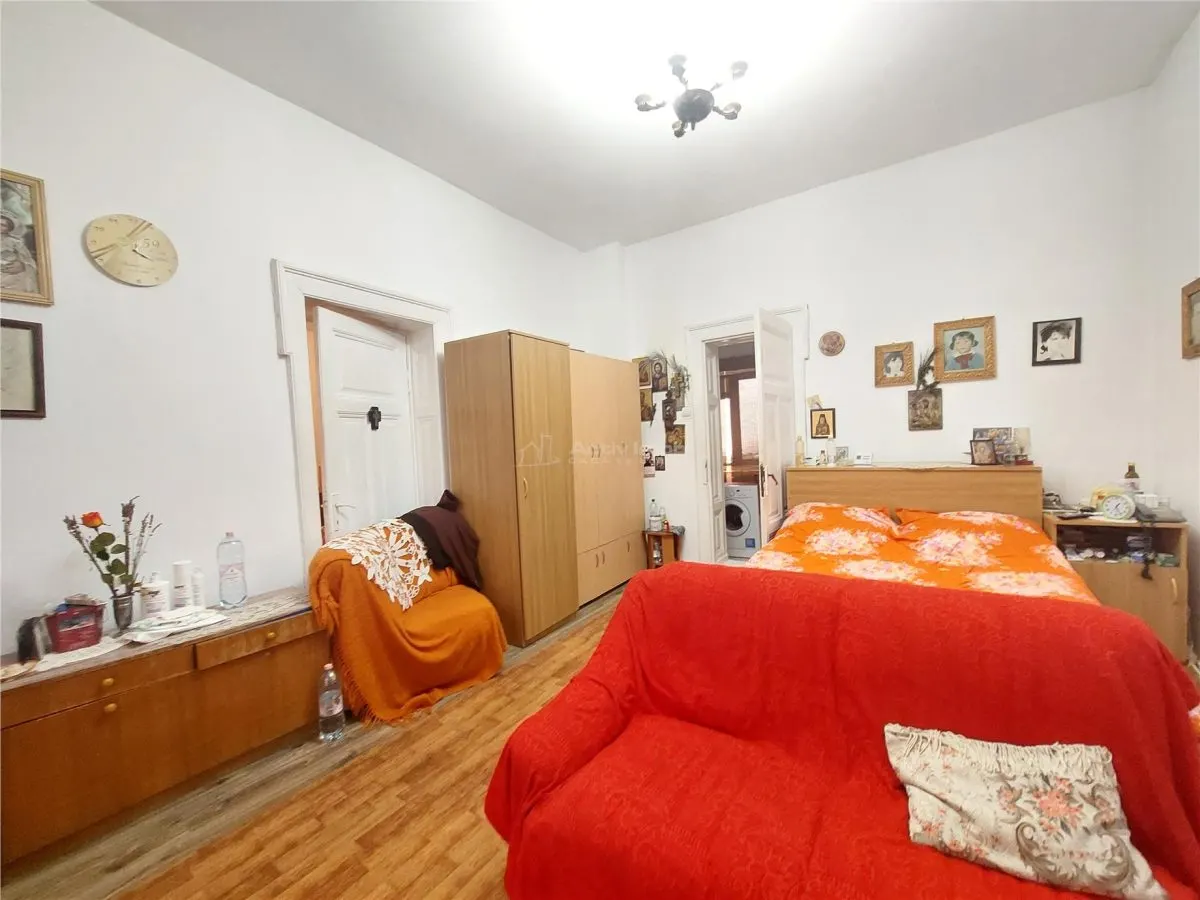 Doua corpuri de CASA, teren 228 mp, zona Gării, Buzau - foto 3