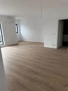 Apartament 3 camere Ploiești - poza 2