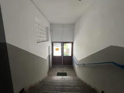 Lugoj, Apartament 3 Cam., 84 Mp., Semidecomandat, et.6, Central Blocul Postei - foto 12