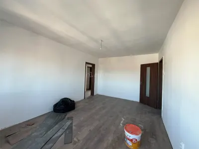 Lugoj, Apartament 3 Cam., 84 Mp., Semidecomandat, et.6, Central Blocul Postei - foto 19
