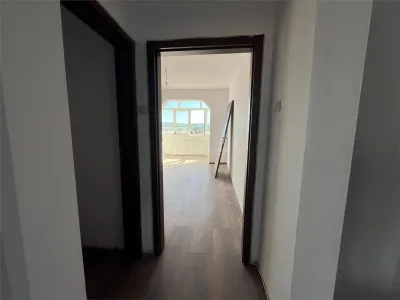 Lugoj, Apartament 3 Cam., 84 Mp., Semidecomandat, et.6, Central Blocul Postei - foto 25