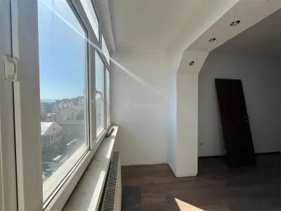 Lugoj, Apartament 3 Cam., 84 Mp., Semidecomandat, et.6, Central Blocul Postei - foto 32