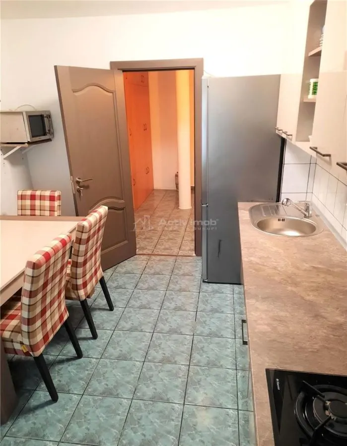 Chirie Apartament 3 Camere mobilat utilat Baia Mare Ultracentral - foto 3