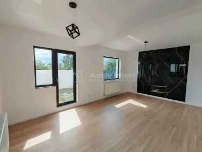 Vanzare  - Casa  Individuala  – Garaj – Prelungirea Ghencea – Margelelor – 225.000 Euro  -  COMISION 0% ! - Bucuresti