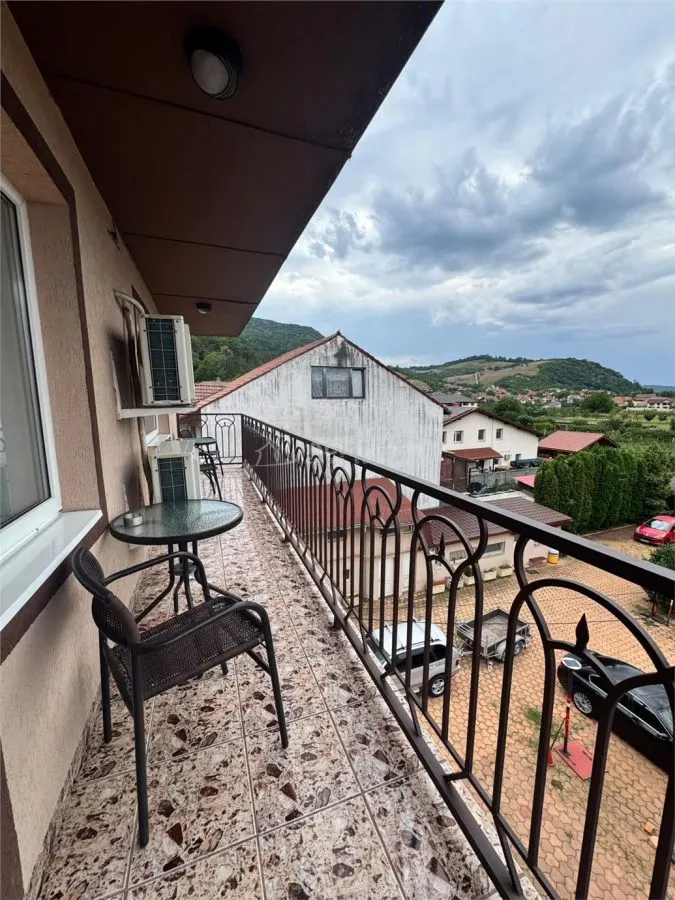 3 camere - Pensiune - Termen lung - foto 7