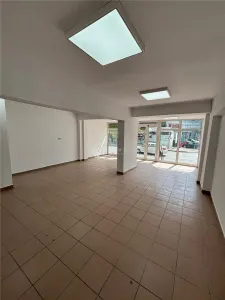 Spatiu comercial Ireg stradal vizavi de ELECTRICA - Galati