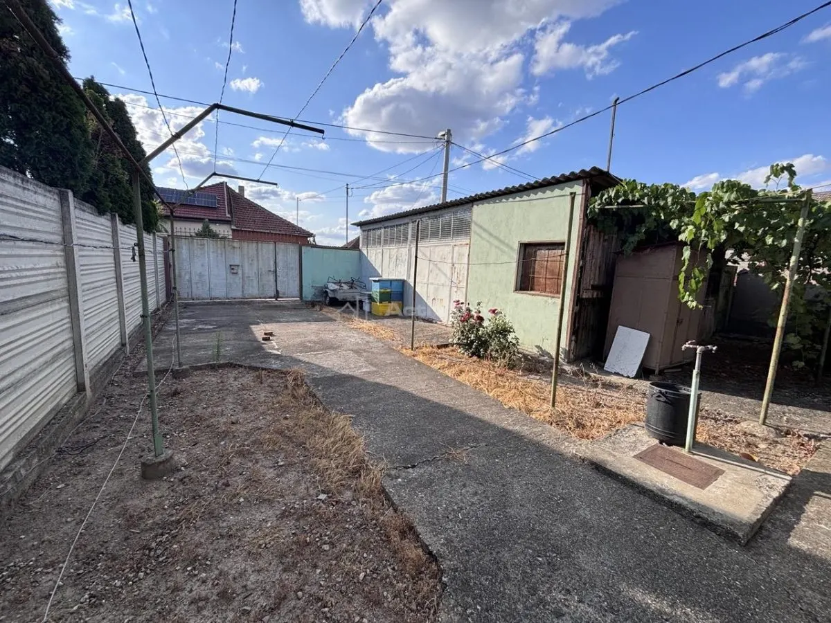 Casa cu teren de 1.005 mp in Iosia – zona linistita - toate utilitatile - foto 4