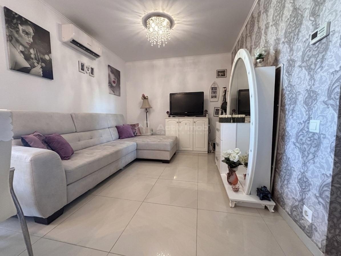 Apartament 2 camere Ared - vedere catre Centru - balcon - Prima Shops - Oradea
