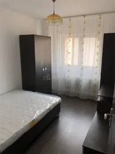 4 camere 90mp -  Viorele - Tineretului - foto 2