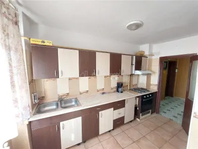 POSIBILITATE RATE, 3 CAMERE, decomandat, 77 mp, boxa, Micro 3,Carrefour - foto 7