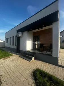 Vanzare Casa Comuna Pantelimon- Ferma Animalelor - Pantelimon
