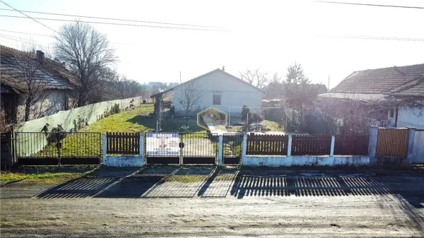 Casă 3 camere Satu Mare - poza 1