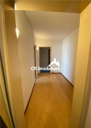 Apartament 3 camere București - poza 1