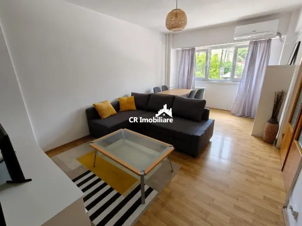 Apartament 3 camere București - poza 1