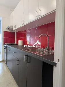 Apartament 3 camere, Gara de Est nemobilat - Bucuresti