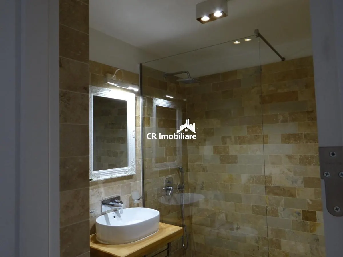 Apartament 3 camere Decebal - foto 4