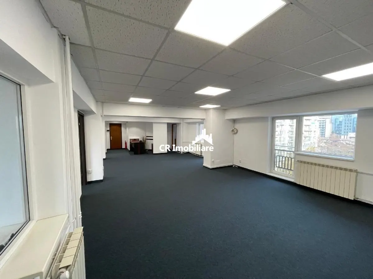 Apartament 4 camere, Piata Unirii pretabil pentru firma - foto 4