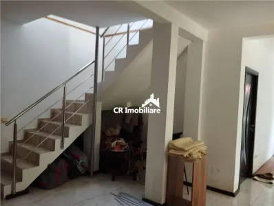 Vila de vanzare cu acces la padurea Izvorani in spatele casei si aproape de centrul comercial Ciolpani - foto 21