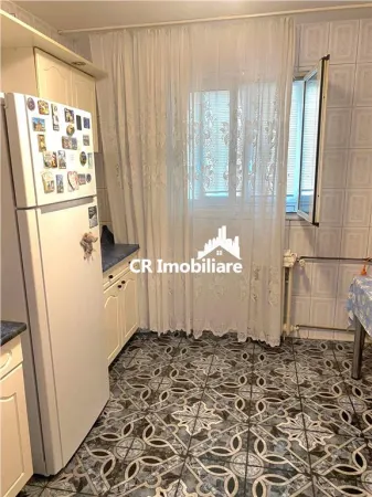 Apartament 3 camere București - poza 2