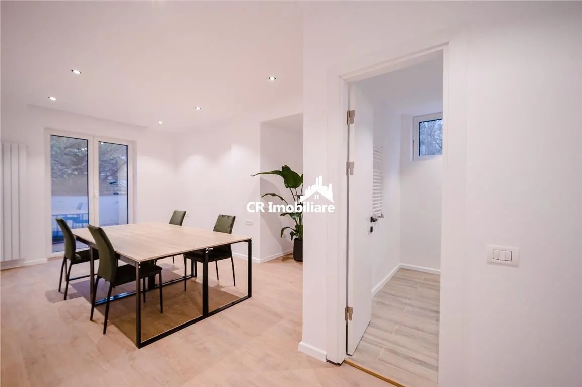 Apartament de 4 camere Victoriei cu terasa - foto 1