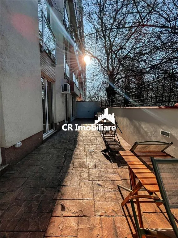 Apartament de 4 camere Victoriei cu terasa - foto 9