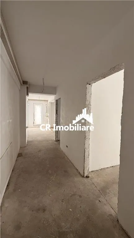 Apartament 4 camere Unirii Loc de parcare subteran si terasa - foto 3