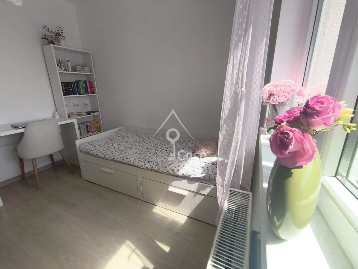 Apartament 3 camere, terasa de 22 mp , la 15 min M. Ap. Patriei - foto 11