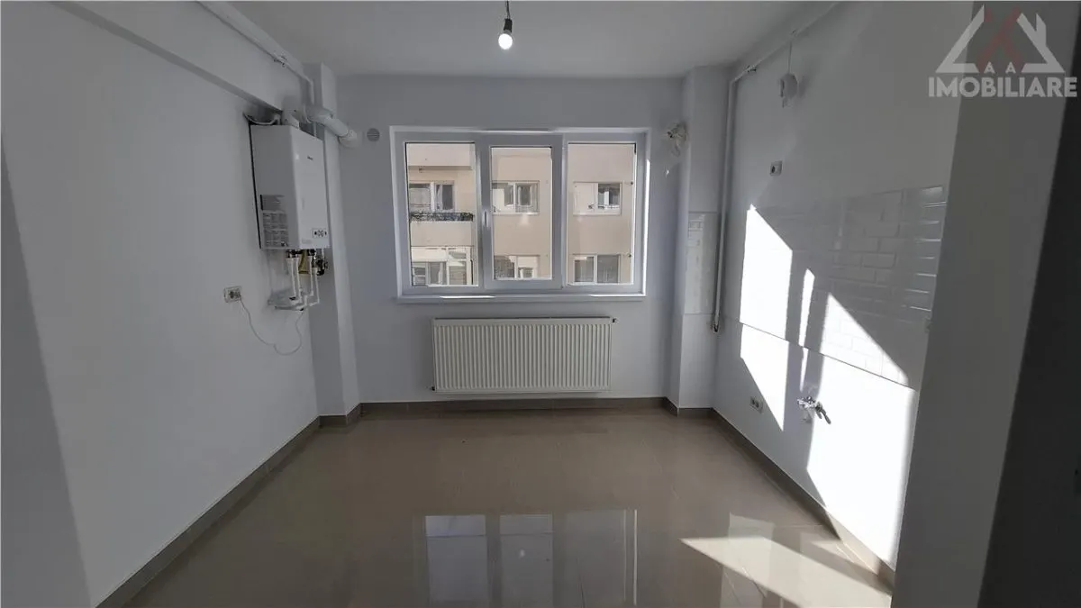 Apartament 3 camere Valea Lupului,2 Bai,Loc de Parcare Inclus - foto 1