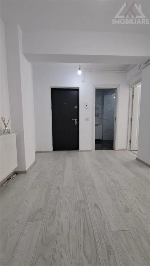 Apartament 3 camere Valea Lupului,2 Bai,Loc de Parcare Inclus - foto 4