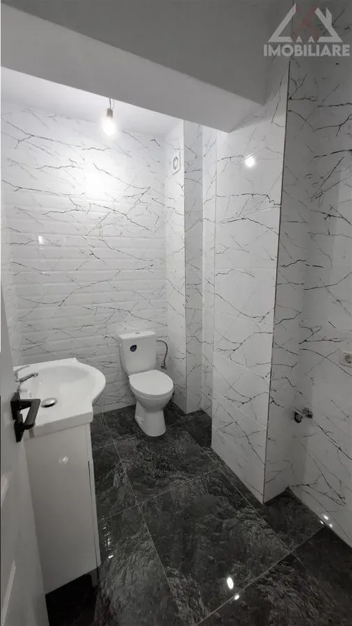 Apartament 3 camere Valea Lupului,2 Bai,Loc de Parcare Inclus - foto 6