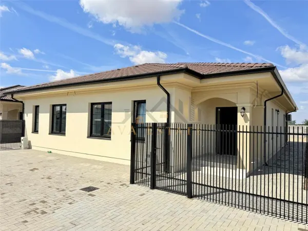 Casă 3 camere Urseni - poza 4