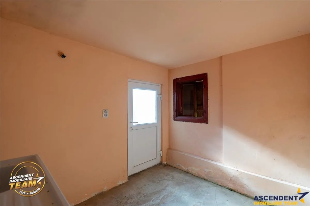 FILM! De vanzare casa traditionala, cu dependinte si facilitati, in Bretcu, Covasna - foto 18