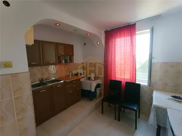 Apartament 3 camere Moldova Noua - poza 10