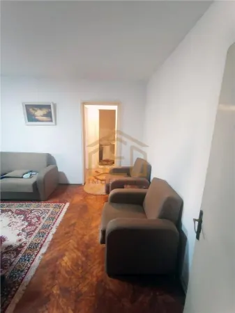 Apartament 2 camere Moldova Noua - poza 3