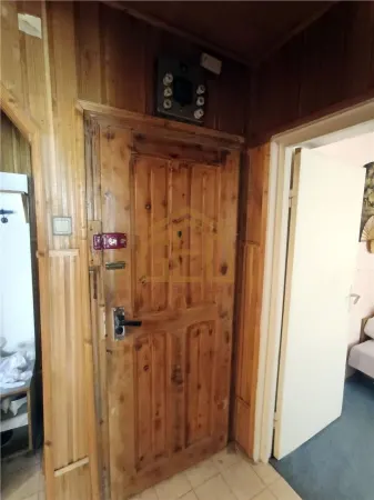 Apartament 3 camere Moldova Noua - poza 8