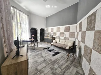 RECO Apartament central cu 3 camere de inchiriat. - foto 7