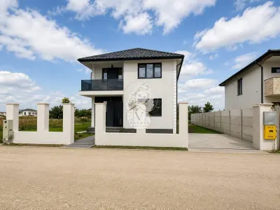 Casa individuala P+1+Pod | Berceni, Ilfov | 190 000 EURO - foto 1