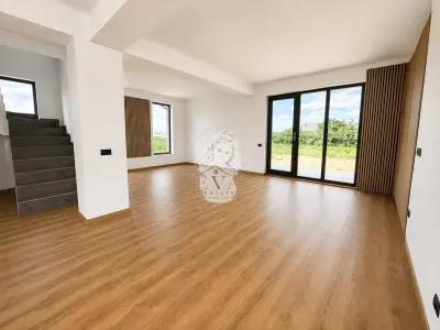 Casa individuala P+1+Pod | Berceni, Ilfov | 190 000 EURO - foto 8