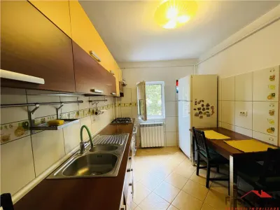 Apartament 4 camere,mobilat si utilat,etaj 3, zona Pompieri - foto 9