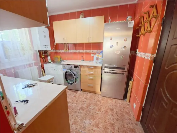 Apartament 3 camere Bacău - poza 14