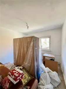 Sagului, apartament 2 camere, decomandat, etaj 1, bloc izolat - foto 3