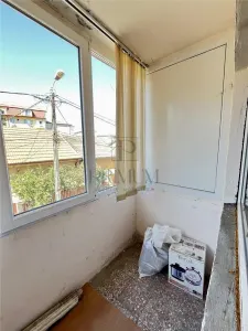 Sagului, apartament 2 camere, decomandat, etaj 1, bloc izolat - foto 6