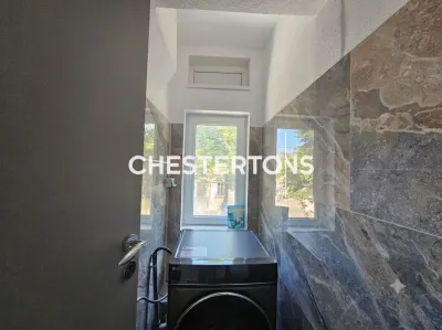 Prima inchiriere | totul nou | Apartament 2 dormitoare, curte proprie si terasa, ultracentral zona Sala Sporturilor, Constanta - foto 17